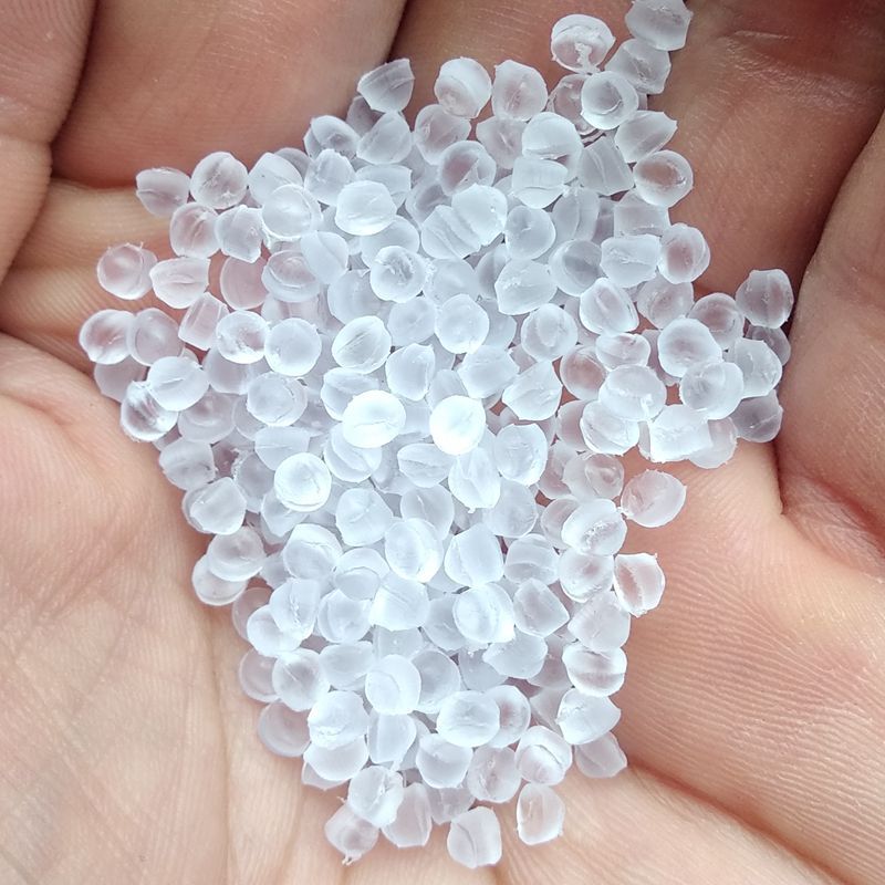 厂家批发透明PVC颗粒 白底食品级PVC 注塑挤出无味聚氯乙烯塑料-阿里巴巴