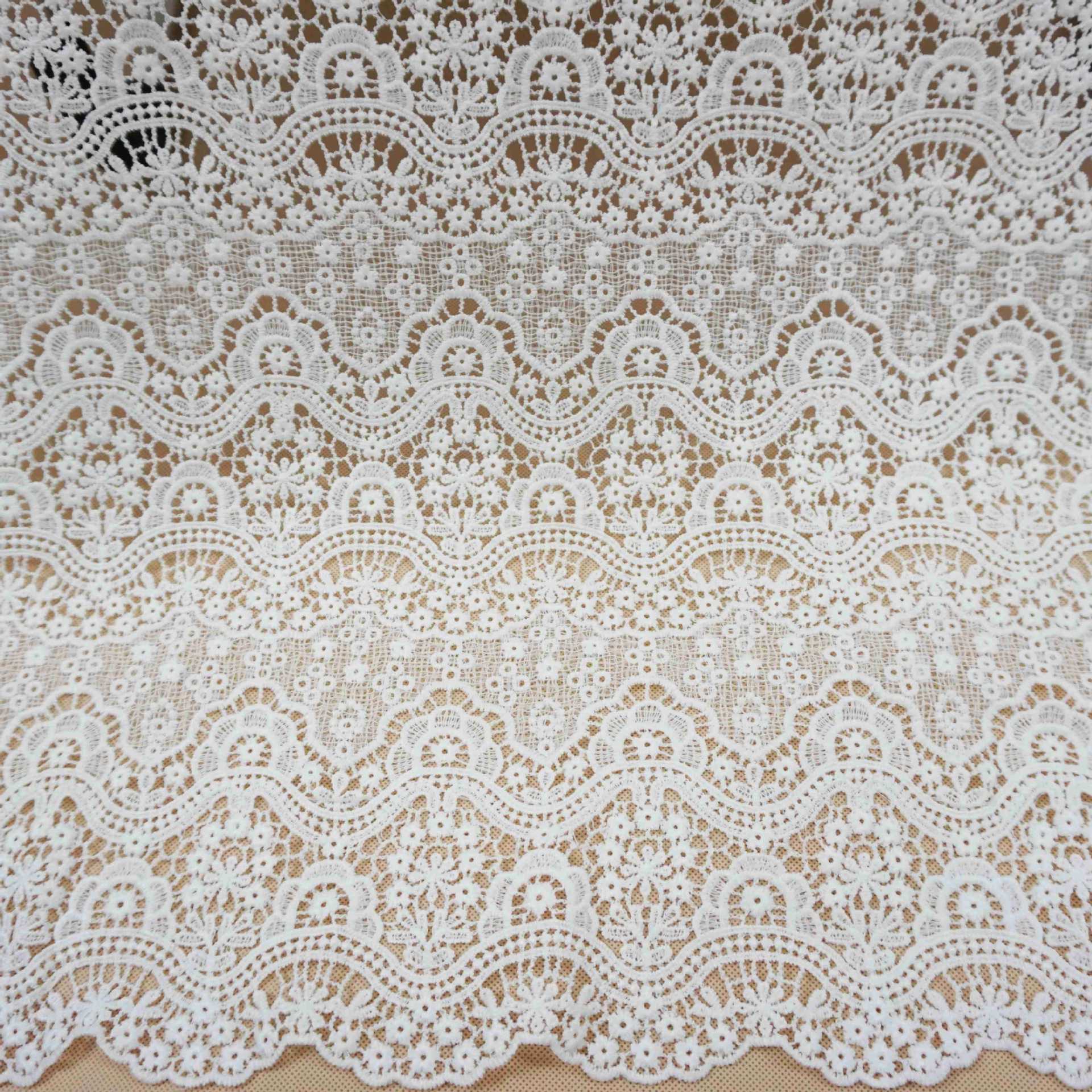 高品质镂空花 服装面料 水溶刺绣花边 牛奶丝满幅水溶牛奶丝花边