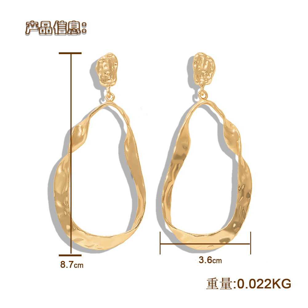 Za Même Style Métal Alliage Boucles D'oreilles Élégant Et Personnalisé Gouttes Pour Les Oreilles De Mode Grand Cercle Boucles D'oreilles Ins Ornement Accessoires En Stock display picture 1