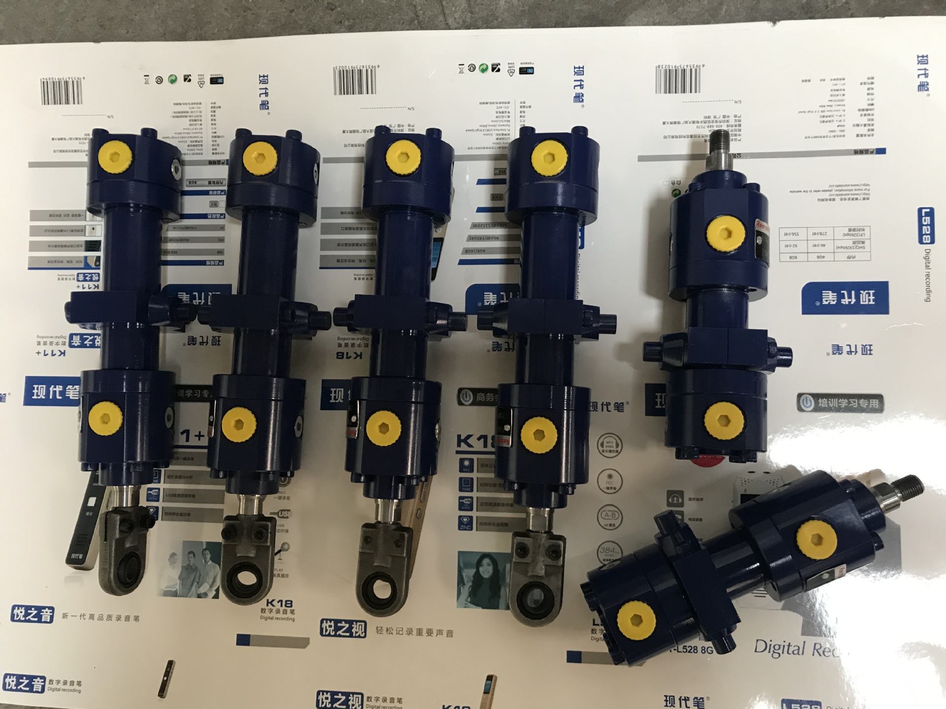 大量销售力士乐CD210系列油缸、H160、CDT3、CDMI、CDL1、等系列