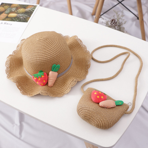 Small fresh wavy edge children's straw hat summer girl travel versatile beach hat sun hat hat bag set