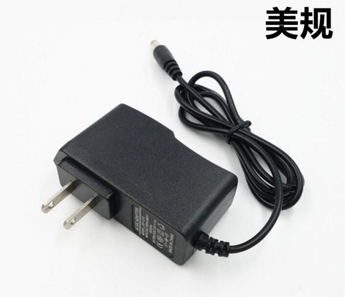 4.4V2.1A电池充电器 探照灯充电器