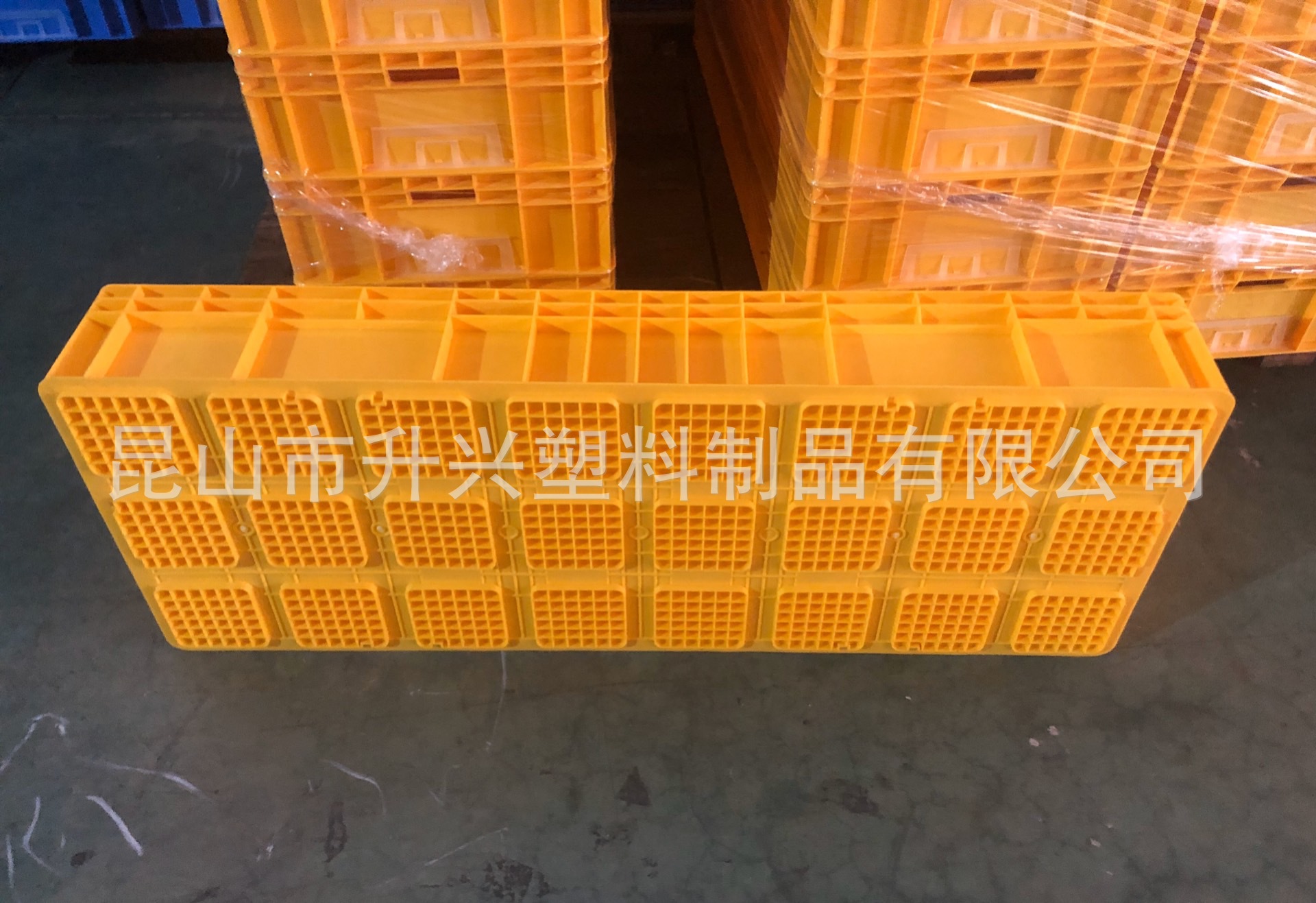 厂家生产销售优质塑料周转箱物流箱EU箱41222箱1340*503*195