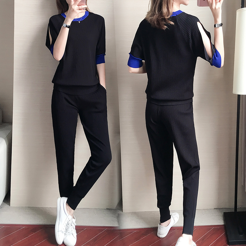 Costume femme en Tricot de soie glacée - Ref 3335098 Image 3