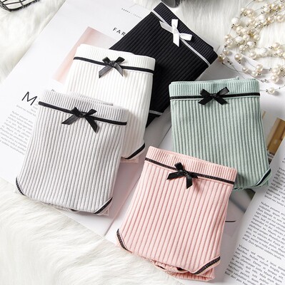 [Derivative explosion models]lady Underwear pure cotton Middle-waisted sexy Thread bow ventilation Briefs Hip