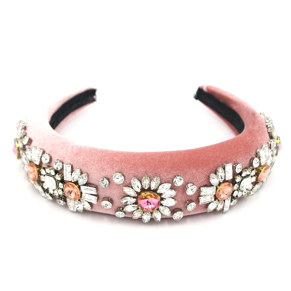 New Sponge Hairband Multi-color Rhinestones Sun Flower Wild Hairband Prom Show Catwalk Hairband Nihaojewelry Wholesale display picture 5