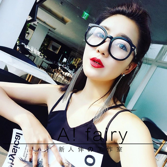 9532999821_1507885565