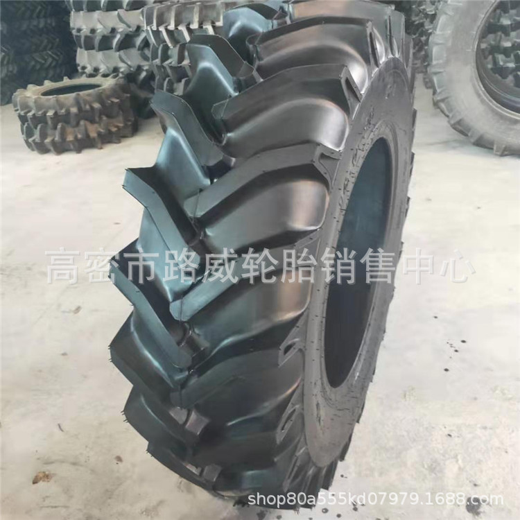 16.9-28 16.9-30 16.9-34 农用轮胎拖拉机轮胎 R-1人字花纹