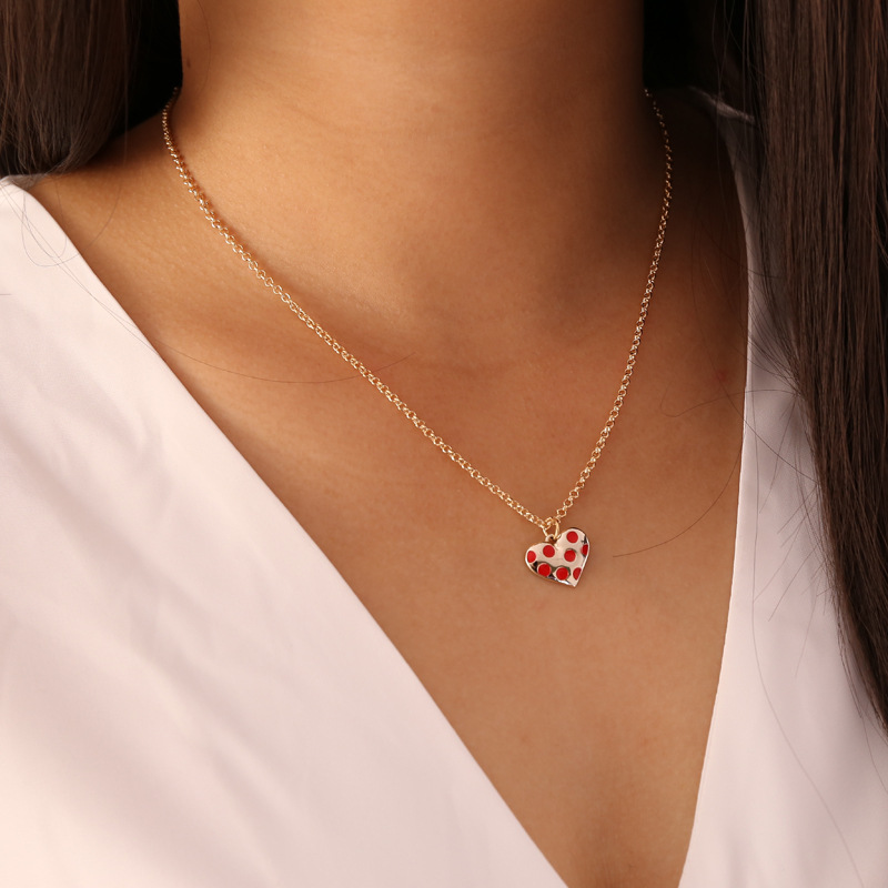 Stoving Varnish Design Fashion Heart 304 Stainless Steel Alloy Stoving Varnish 18K Gold Plated Women'S Necklace