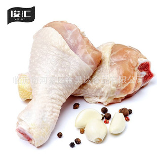 Большое количество точечного мяса, множество замороженных куриных куриных ног, качество мяса [фигура]