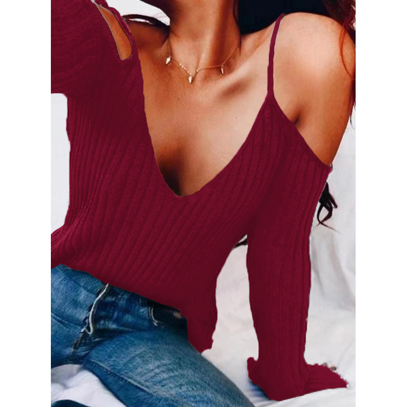 Plunging Neck Cold Shoulder Top NSLZ33233