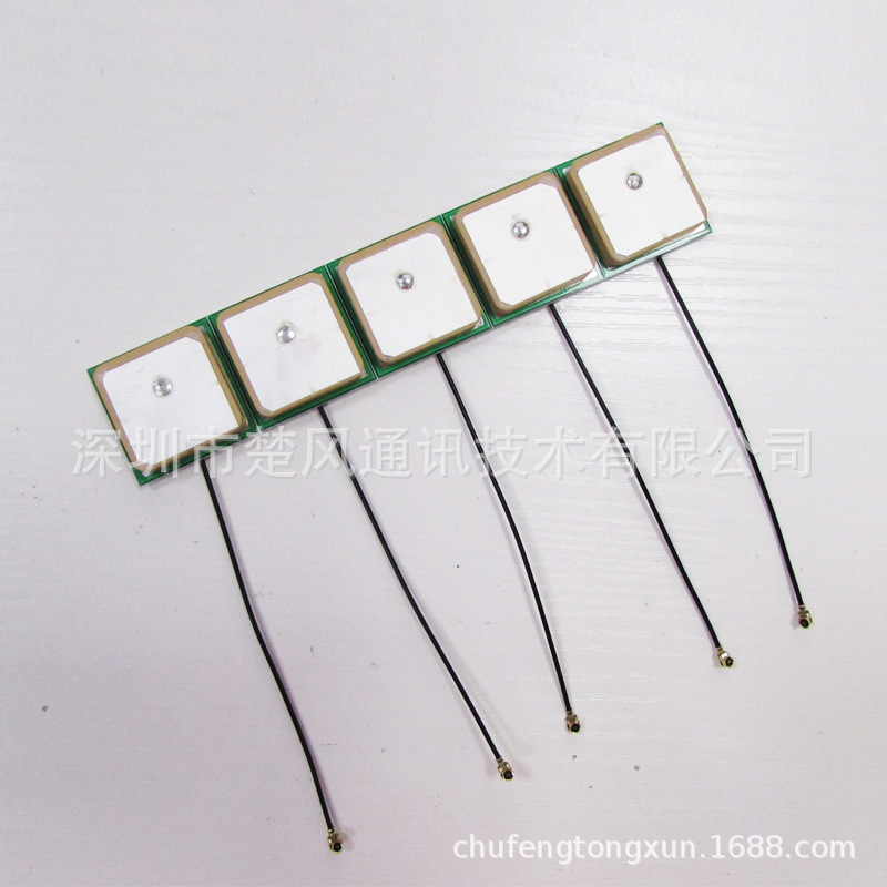 GPS陶瓷天线 06