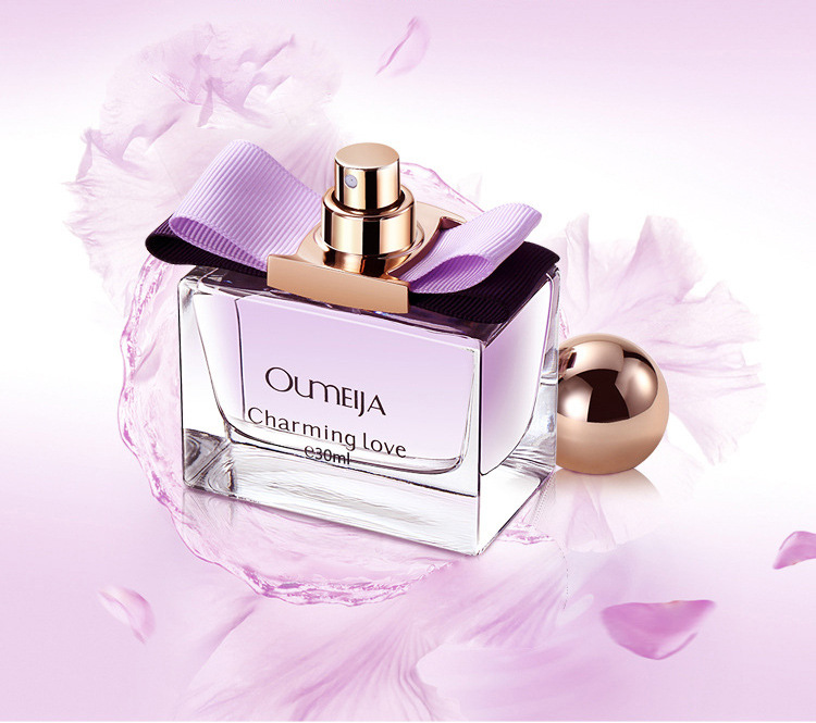 Profumo donna charming love fragranza floreale fruttata lunga durata_voghion.com