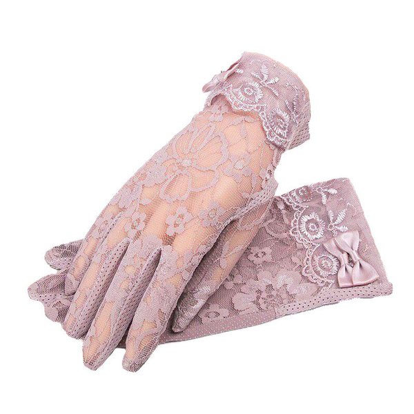 Lace autumn gloves