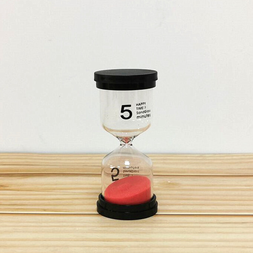 Factory Direct Wholesale Retail Timing Hourglass 5-Minute Hourglass Creative Gift Children Reading Hourglass Black Lid