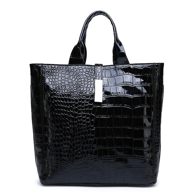 bright lacquer crocodile pattern Fashion single-shoulder handbag 