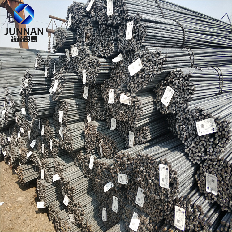 Acero roscado HRB400 con varios materiales y especificaciones completas para barra de acero en el sitio de construcción