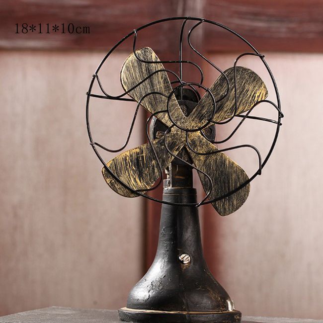 Retro Nostalgic Old-fashioned Iron Electric Fan Model Decoration Shooting Film And Television Props Cafe Shop Prop Model