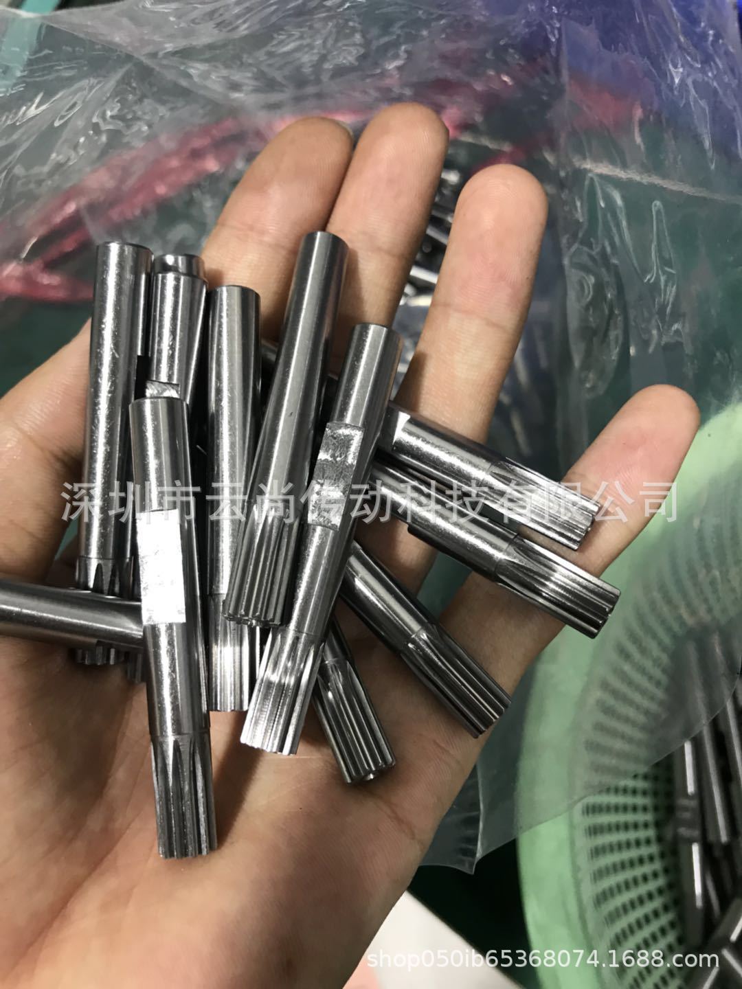 电机齿轮轴小模数精密齿轮加工