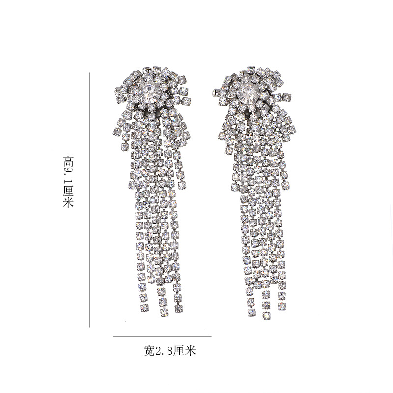 Korean Version Of The Fresh And Simple Sen Temperament Full Diamond Earrings display picture 5