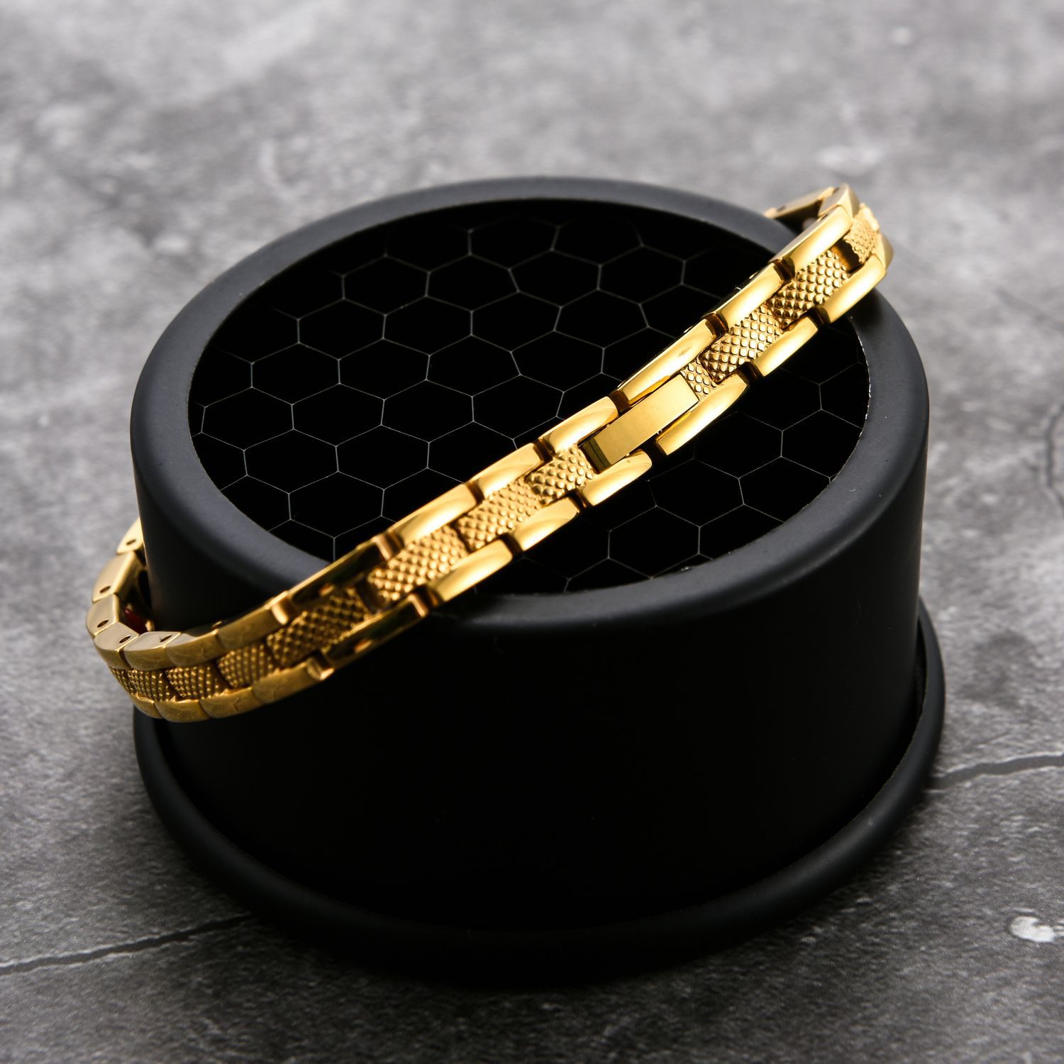 1 Piece Quantity Retro Punk Solid Color 304 Stainless Steel Men's Bracelets Men's Chain Bracelets