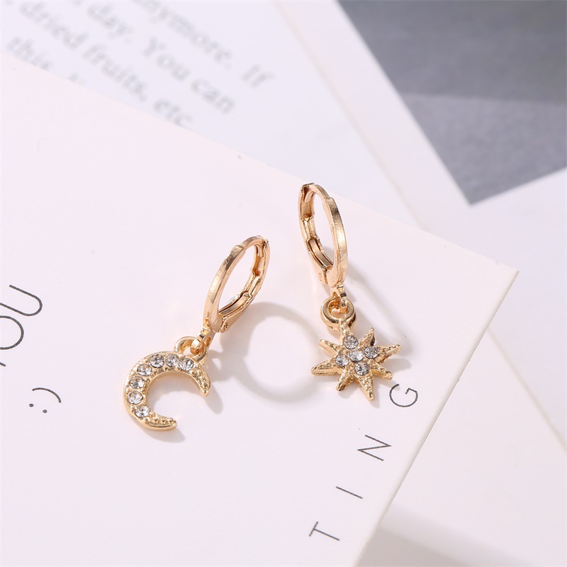 New Style Earrings Asymmetry Stars Moon Earrings Fashion Diamond-set Earrings Copper Women's Earring display picture 4