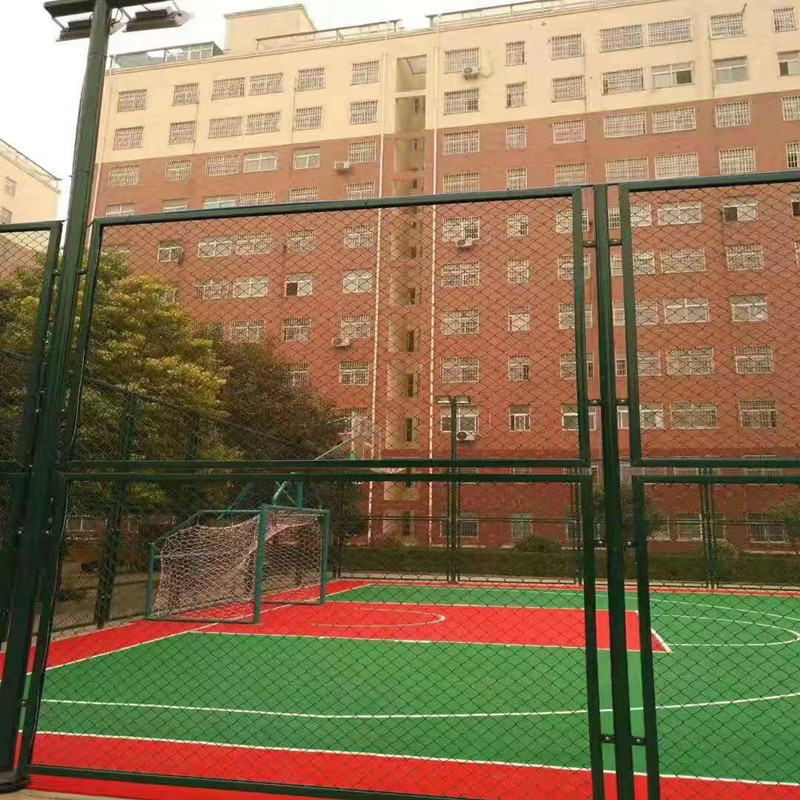 勾花护栏网厂家直销学校操场篮球运动场围网体育场护栏网球场围栏