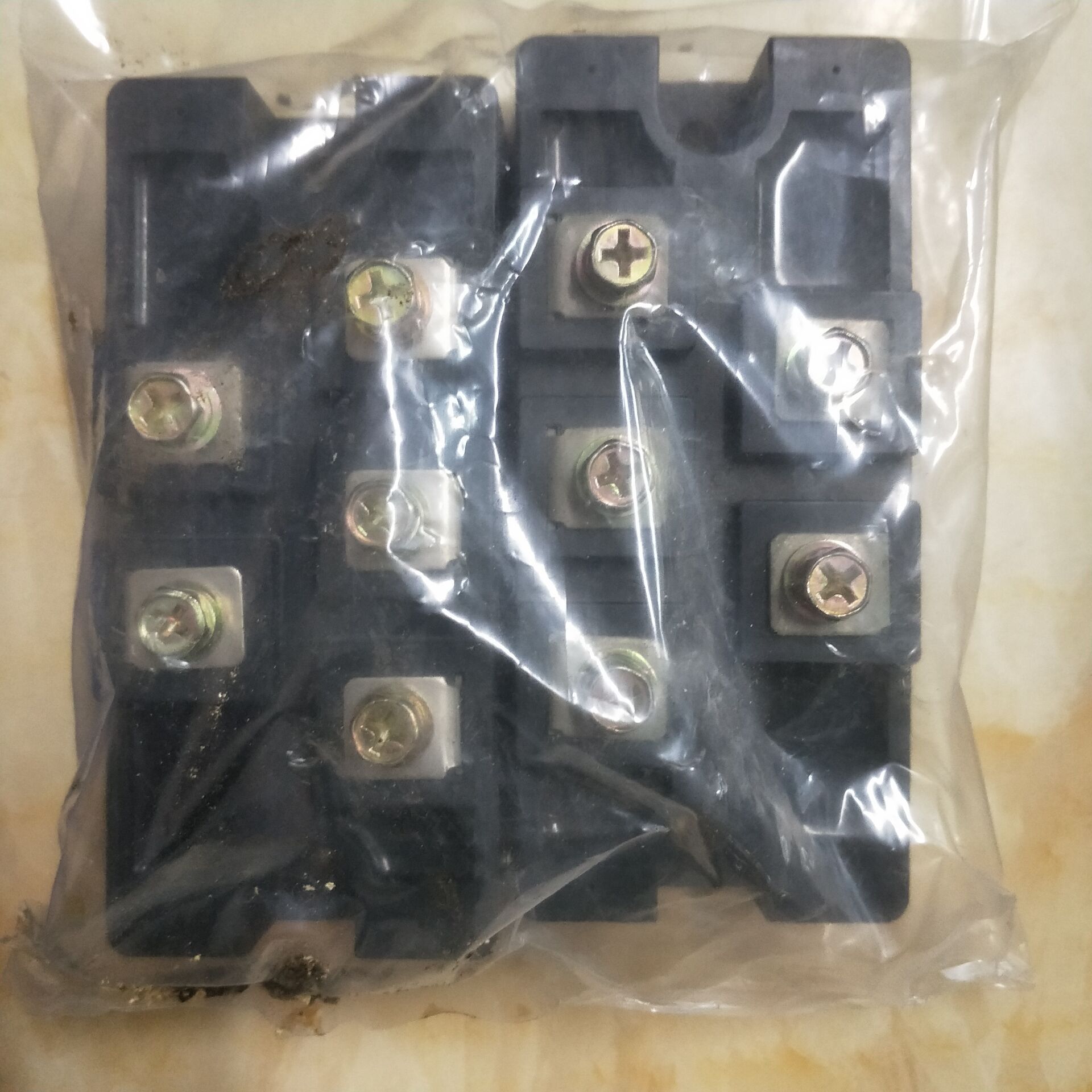 模块	SEMiX  202GB12E4s