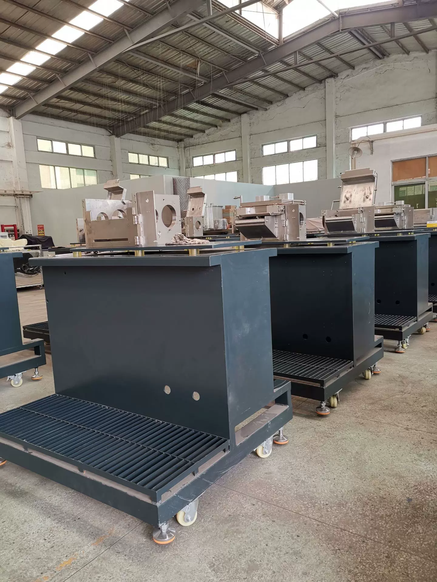 【东莞厂家】生产PP塑料切粒机 拉条冷却高性能塑料颗粒切粒机