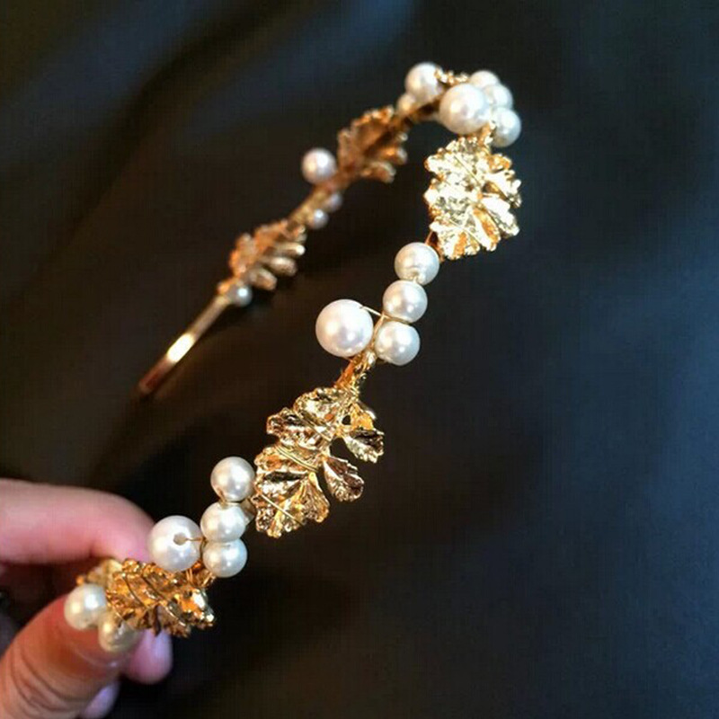 New Baroque Retro Pearl Hand Woven Leaf Hair Band  Nihaojewelry Wholesale display picture 4