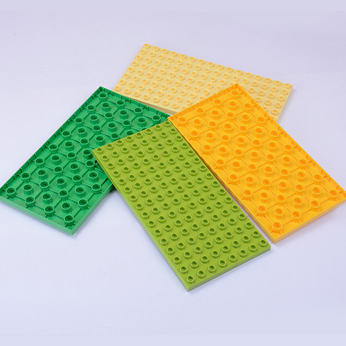 Factory wholesale compatible LEGO large brick toy base plates with thick bottom, 32 holes, 72 holes, 64 holes, 128 holes