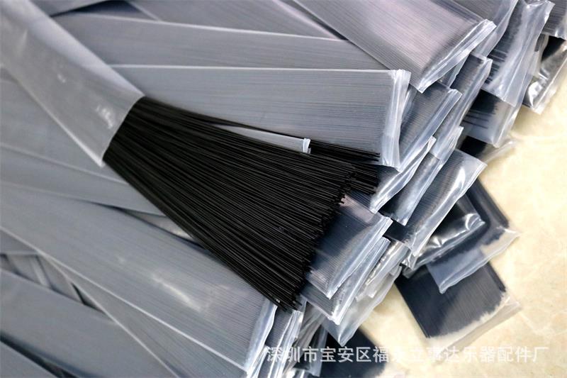 尤克里里黑色琴弦