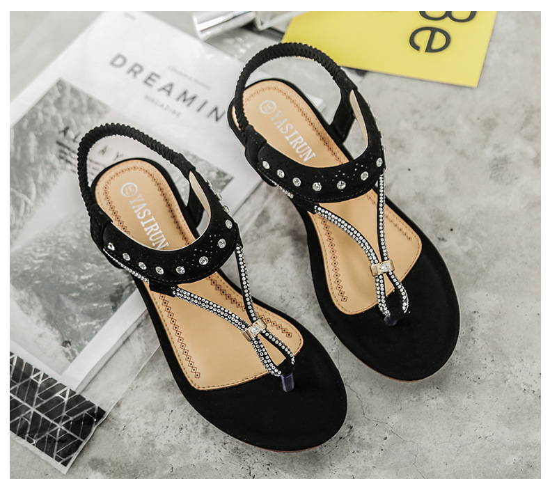 The new Bohemian sandals from Yirun are casual water diamond women's shoes with wedge heels and toe clamping for fashionable women undefined