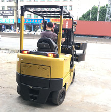 ����KOMATSU2.5�������T������4����݆ƽ����ʽ�ƿ��܇�������