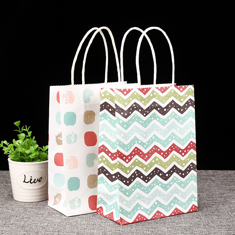 厂家定制服装手提纸袋 白牛皮纸袋 小清新礼品购物通用纸袋定做