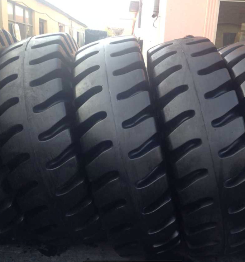矿山轮胎18.00-25港口工程机械轮胎大量批发