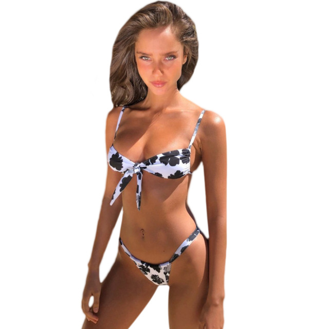 Printed swimsuit model new swimsuit with brassiere straps and knots