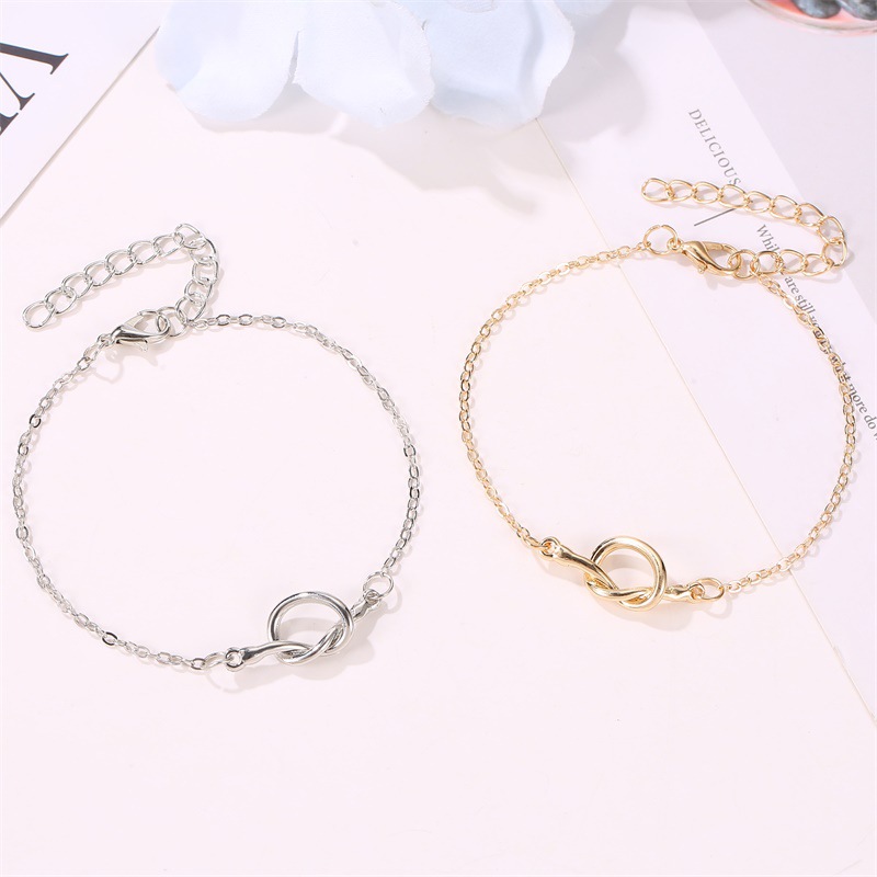 New Style Footwear Metal Knotted Ladies Anklet Fashion Geometric Couple Anklet Wholesale display picture 2