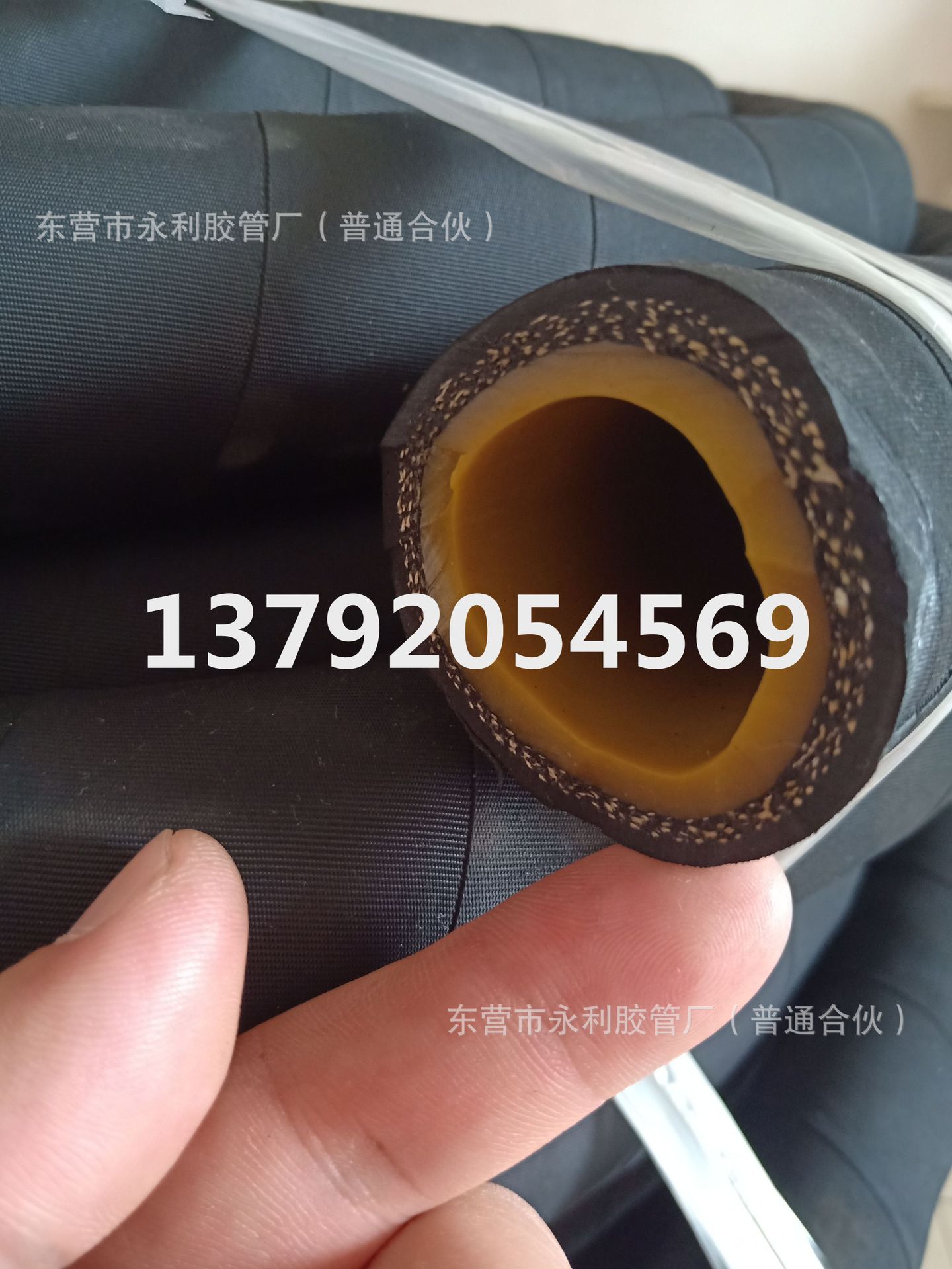 供应32-51mm防腐工程专用聚氨酯喷砂管 耐磨高压喷砂胶管