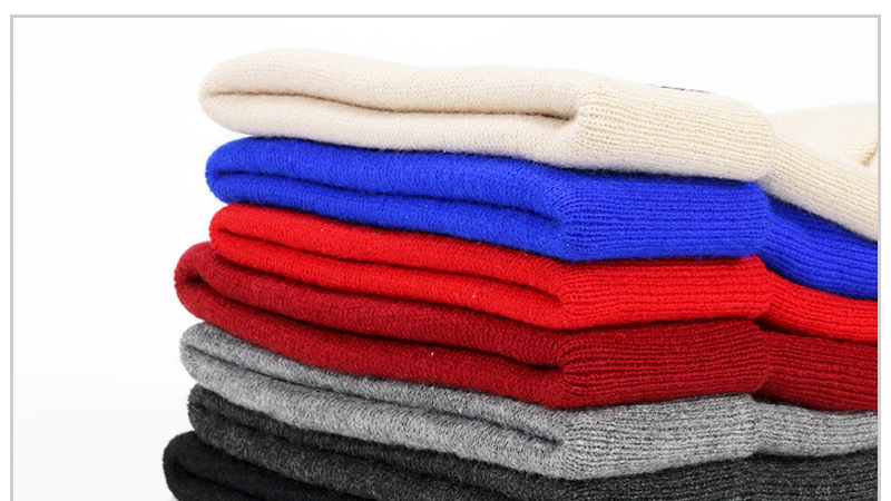 Unisex Autumn/winter warm woven ski hat with hip hop knit hat over cloth wool hat_voghion.com