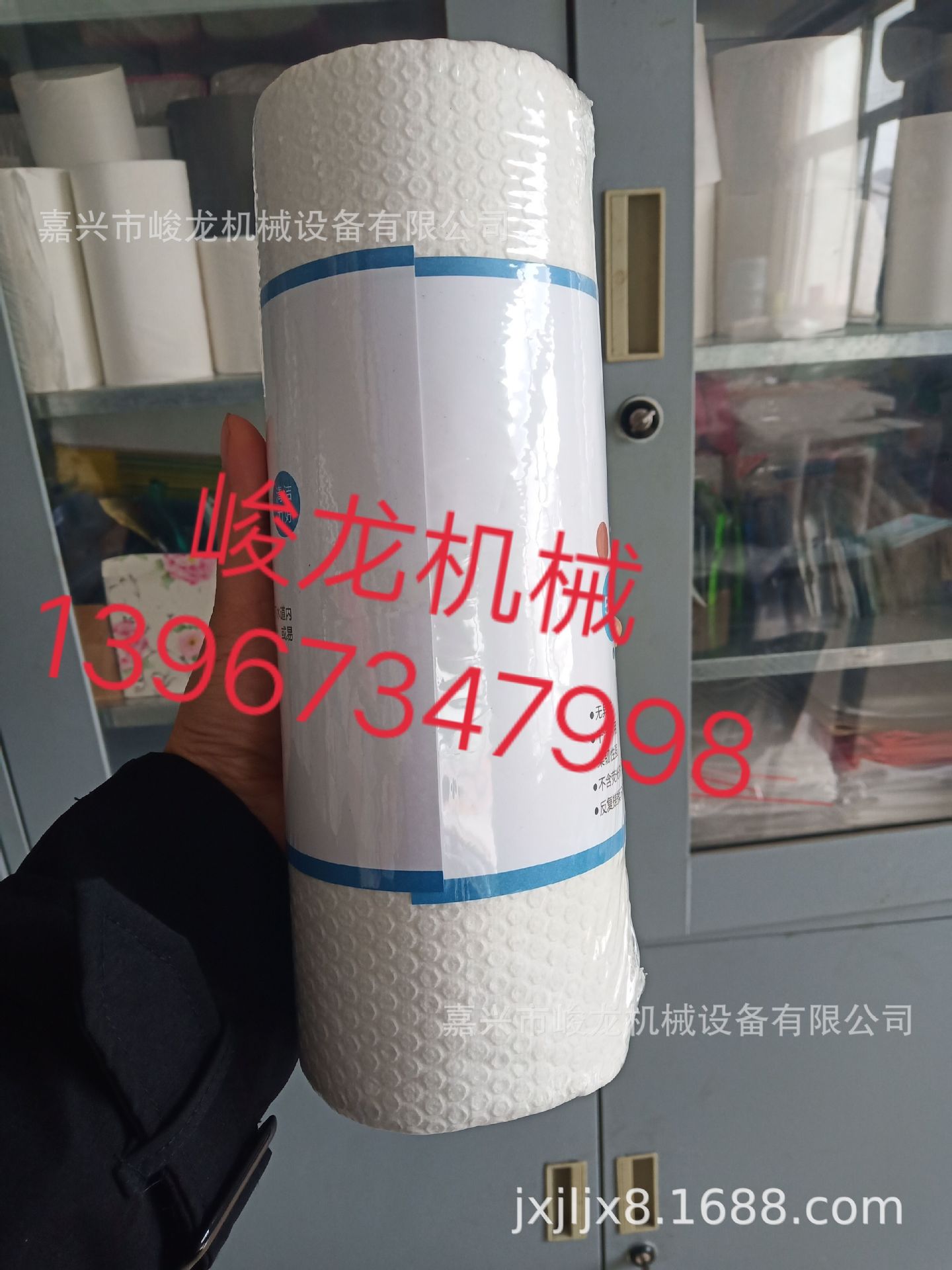 1销往河北市地区微商火爆的懒人抹布压花打线分切复卷机械设备