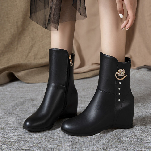 autumn and winter boots Korean round head water drill inside heightening slope heel sweet short boots