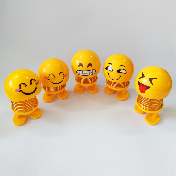 价格面议抖音笑脸弹簧摇头公仔 创意可爱表情包 个性车载装饰摆|ms
