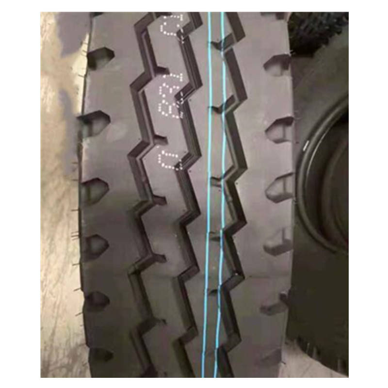 315/80r22.5 Heavy Truck Vacuum Tire Truck All Steel Radial Tire Factory Spot Wholesale