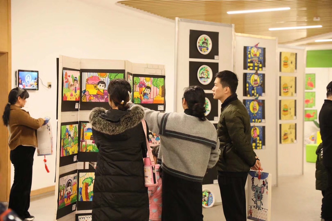 С���ѻ�չר��չ�� �������һ�չ���� ���Ͻ��ƶ��һ���