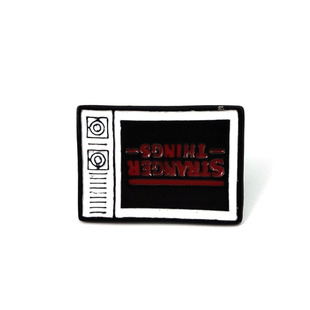 With the change of European and American fashion trend retro TV strange THINGS creative drop oil brooch