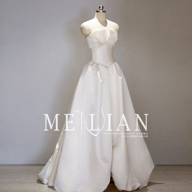 Robe de mariée RIDEAU DE BEAUTé en Satin - Ref 3307287 Image 5