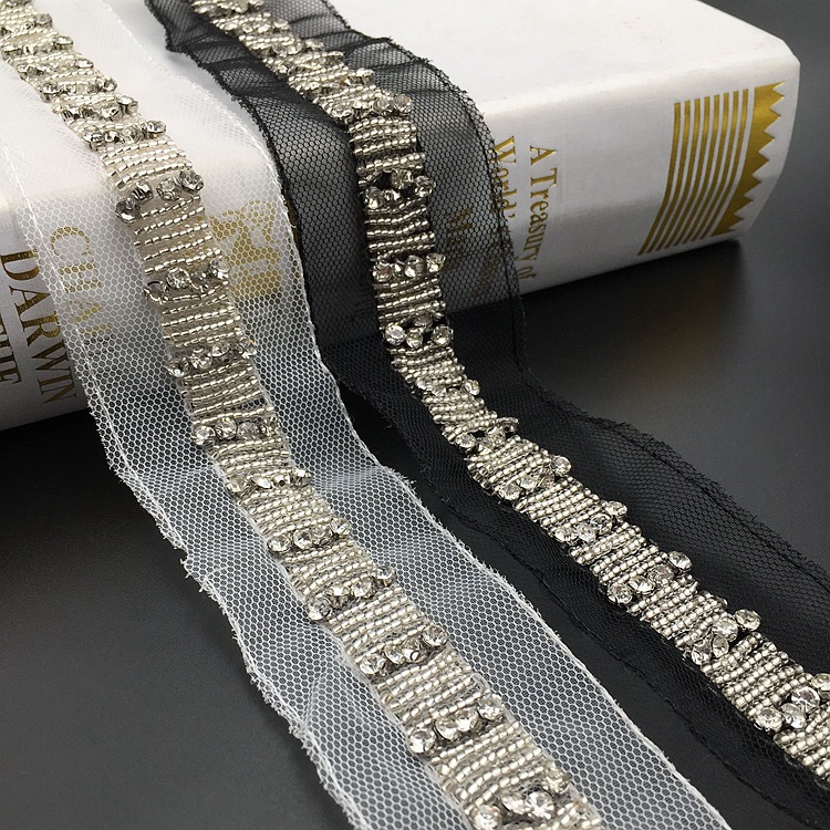 厂家现货重工手工钉珠花边 网布水晶钻穿珠条码服装辅料diy配件