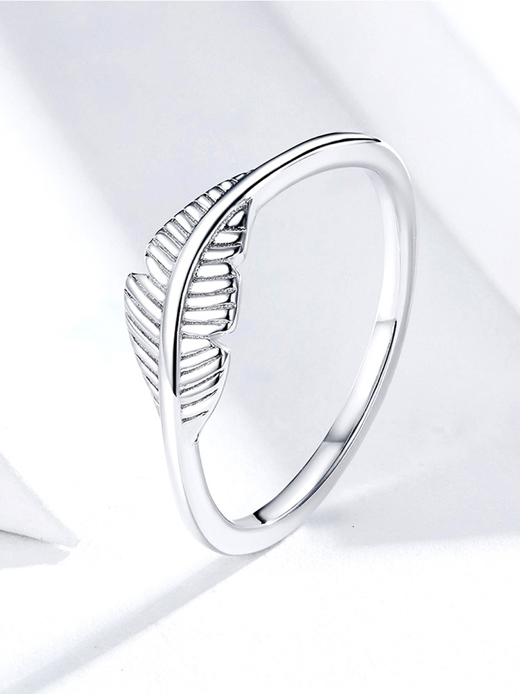 Feather Ring Image 1