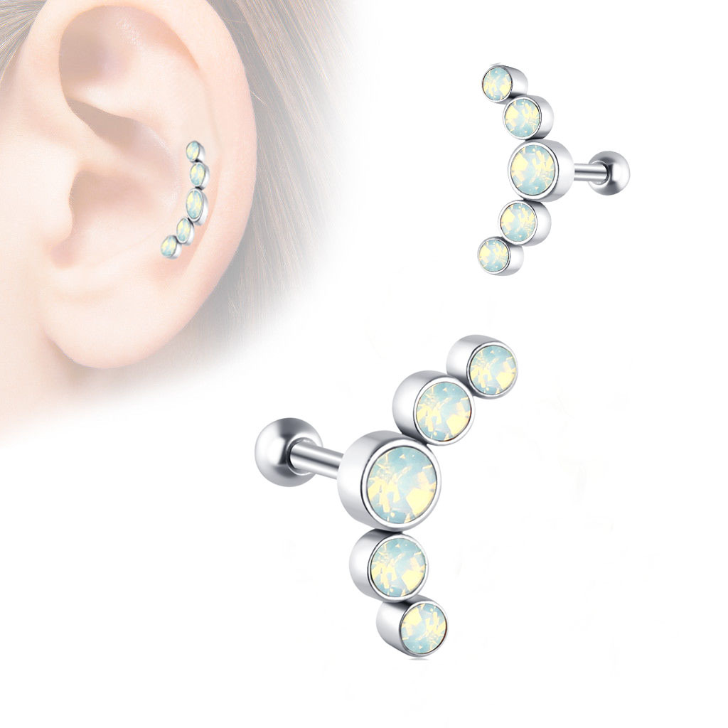 16G labret stud size and finish detail